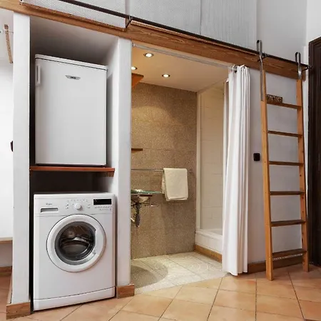 Hipster Lesser Town Apartment *